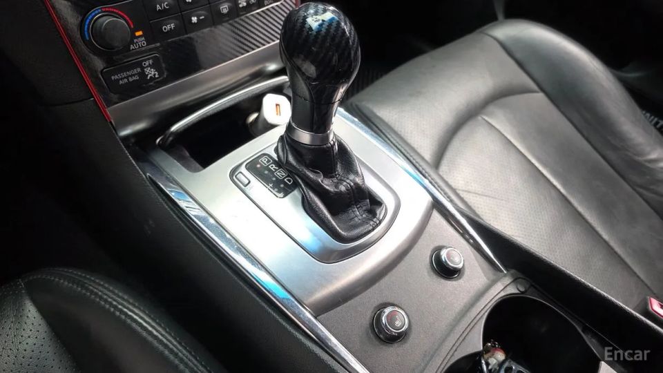 Infiniti G
