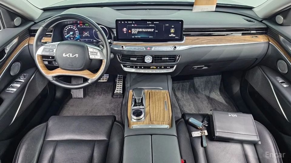 Kia K9