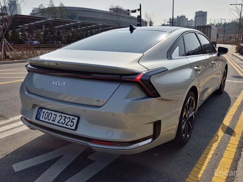 Kia K8