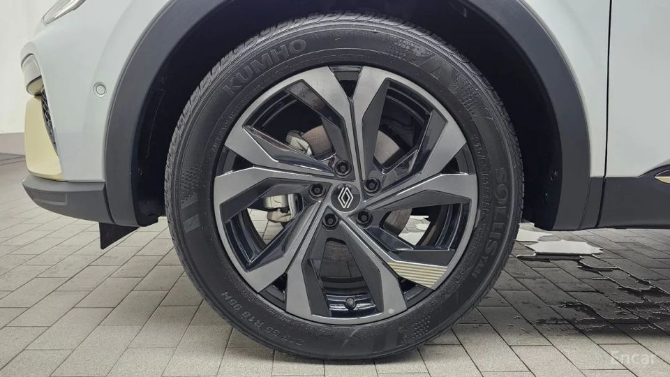 Renault-KoreaSamsung Arkana