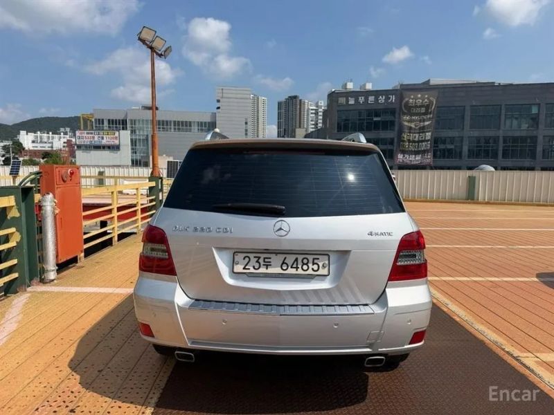 Mercedes-Benz GLK-Class
