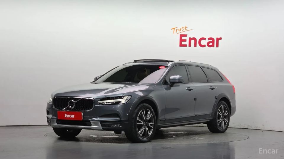 Volvo V90
