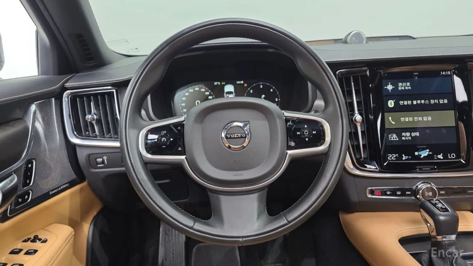 Volvo V90