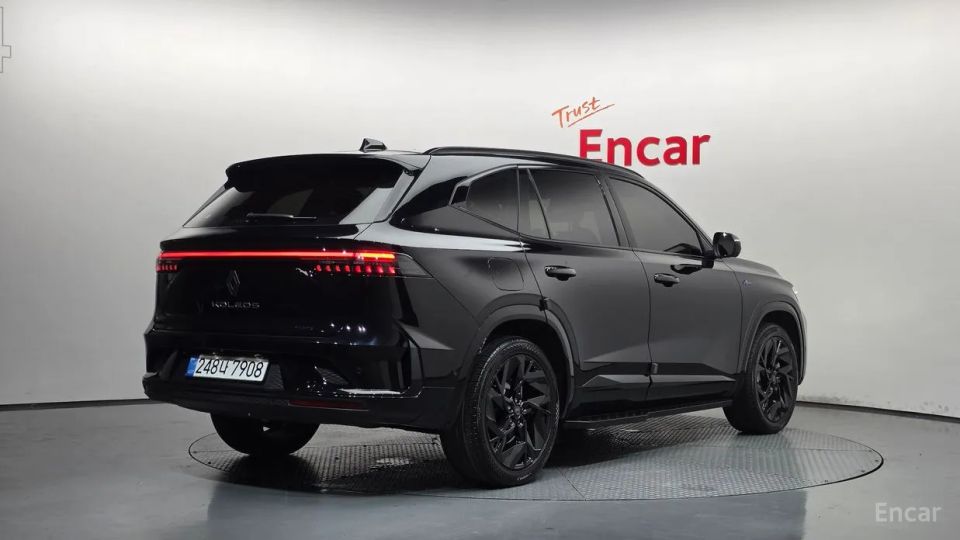 Renault-KoreaSamsung Grand Koleos