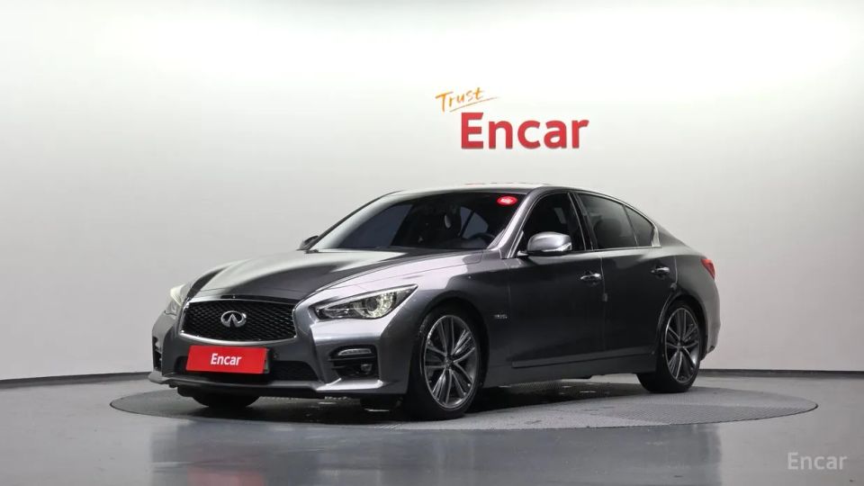 Infiniti Q50