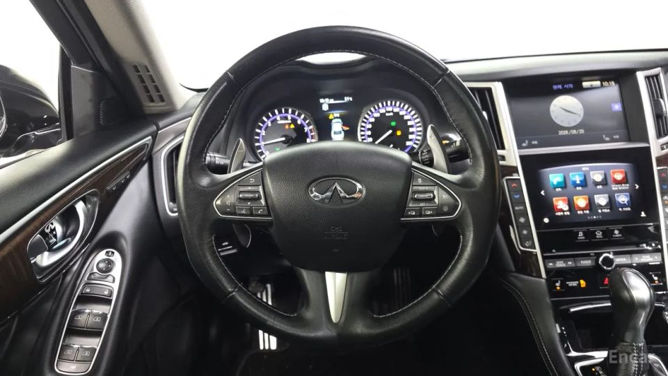 Infiniti Q50