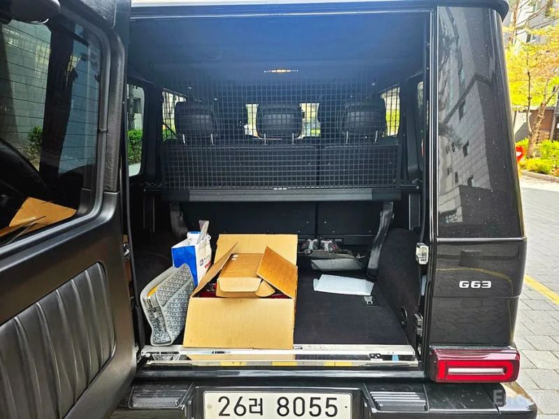 Mercedes-Benz G-Class