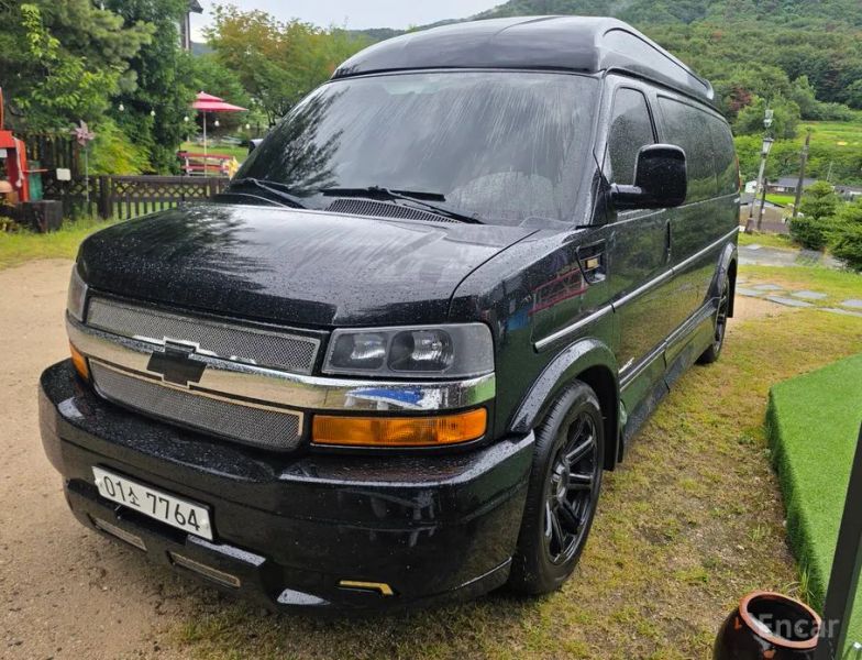 Chevrolet Express Van