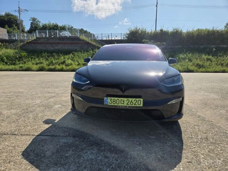 Tesla model-x