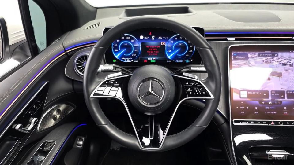 Mercedes-Benz EQS