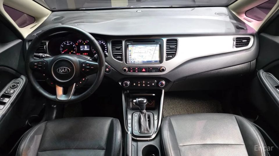 Kia Carens