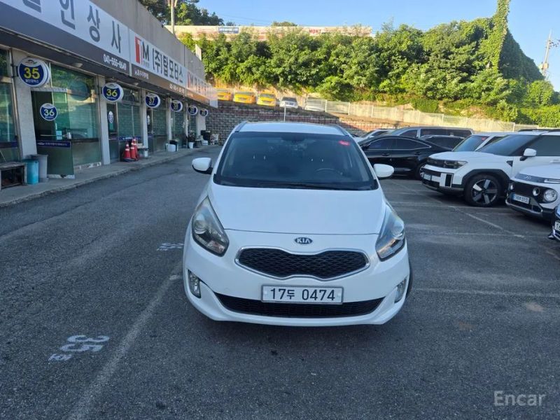 Kia Carens