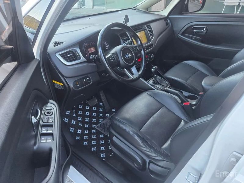 Kia Carens