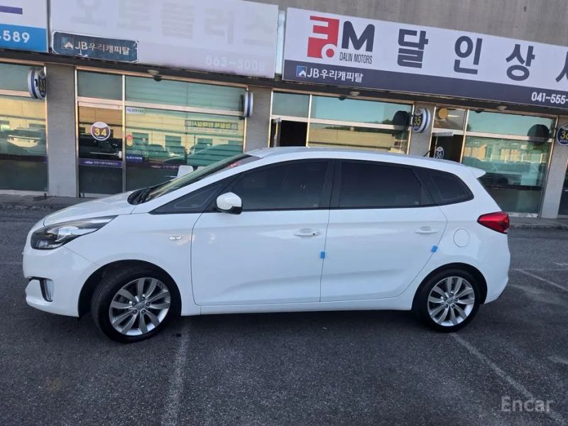 Kia Carens