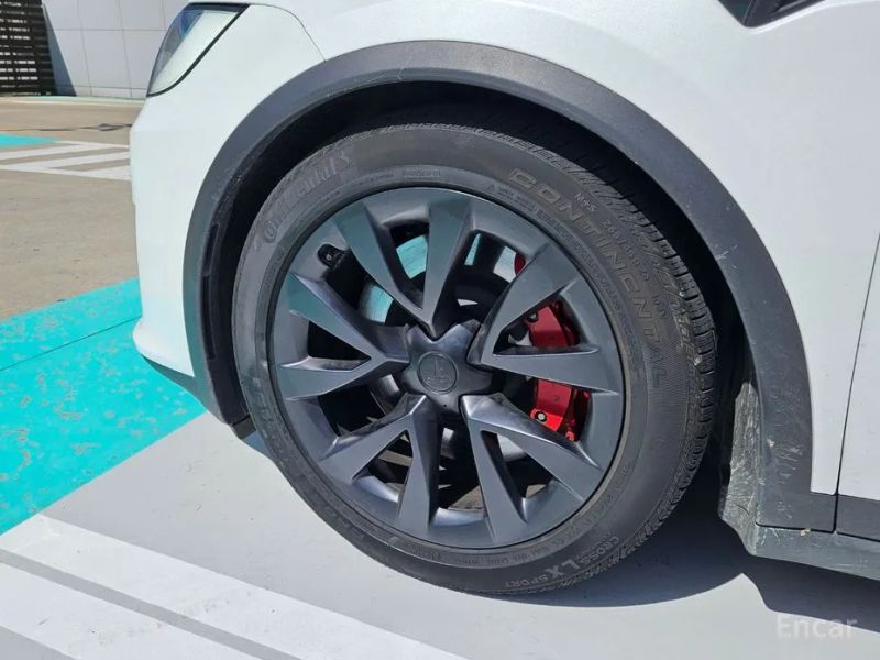 Tesla model-x