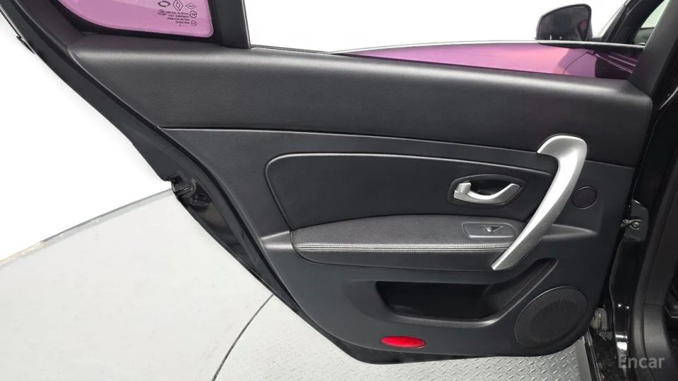 Renault-KoreaSamsung SM5