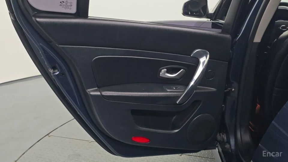 Renault-KoreaSamsung SM5