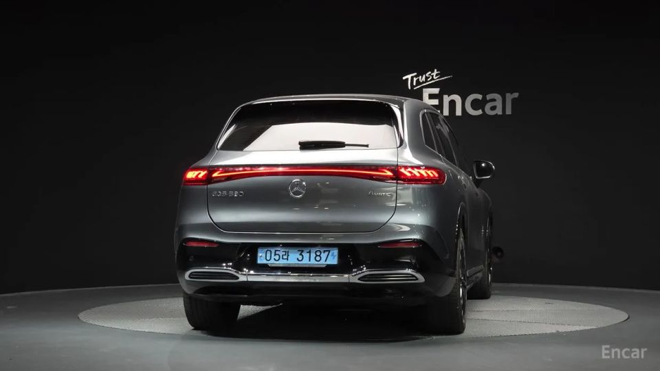 Mercedes-Benz EQS