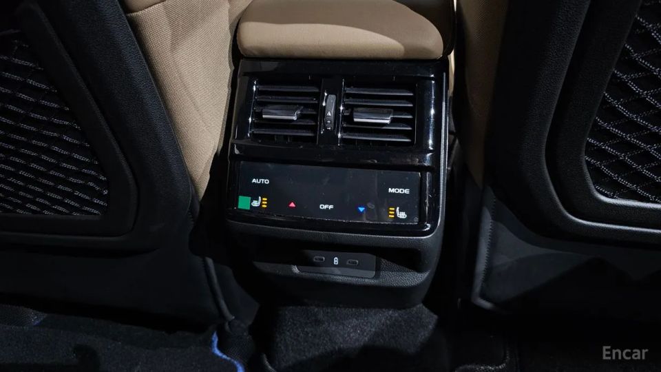 Renault-KoreaSamsung Grand Koleos