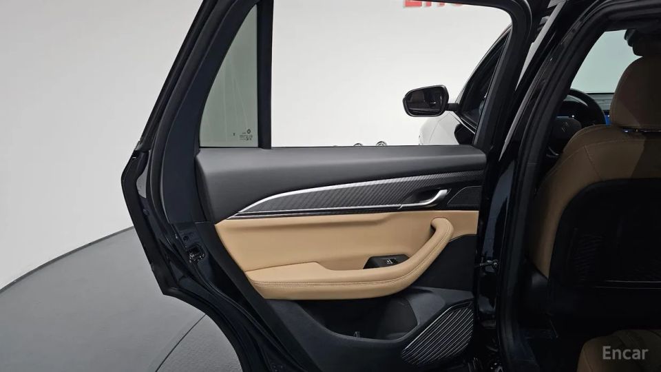 Renault-KoreaSamsung Grand Koleos