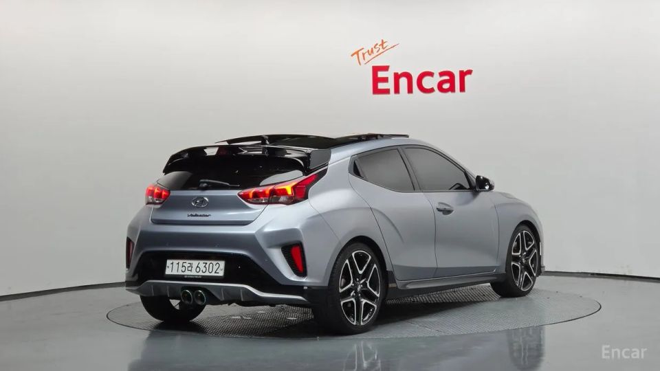 Hyundai Veloster