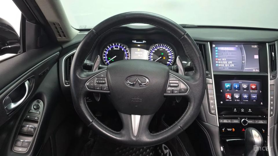 Infiniti Q50