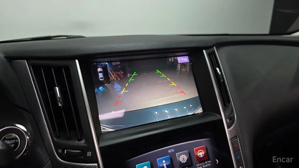 Infiniti Q50