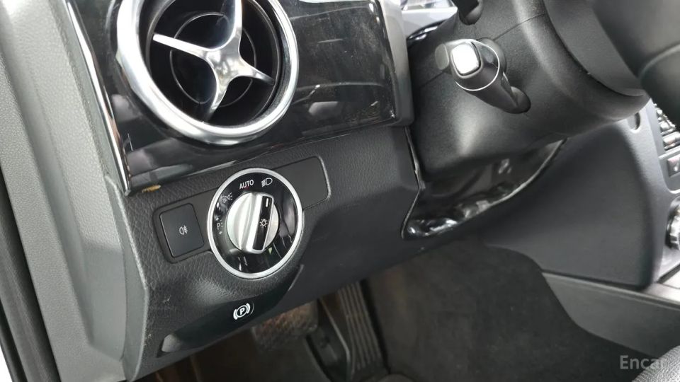 Mercedes-Benz GLK-Class