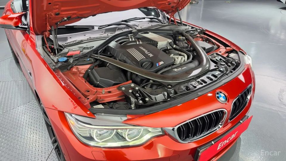 BMW M4