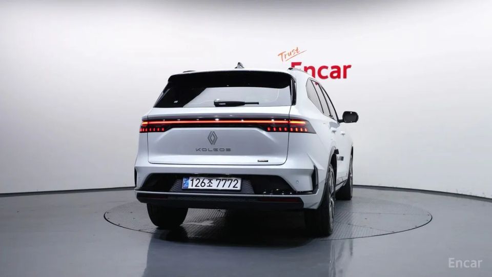 Renault-KoreaSamsung Grand Koleos