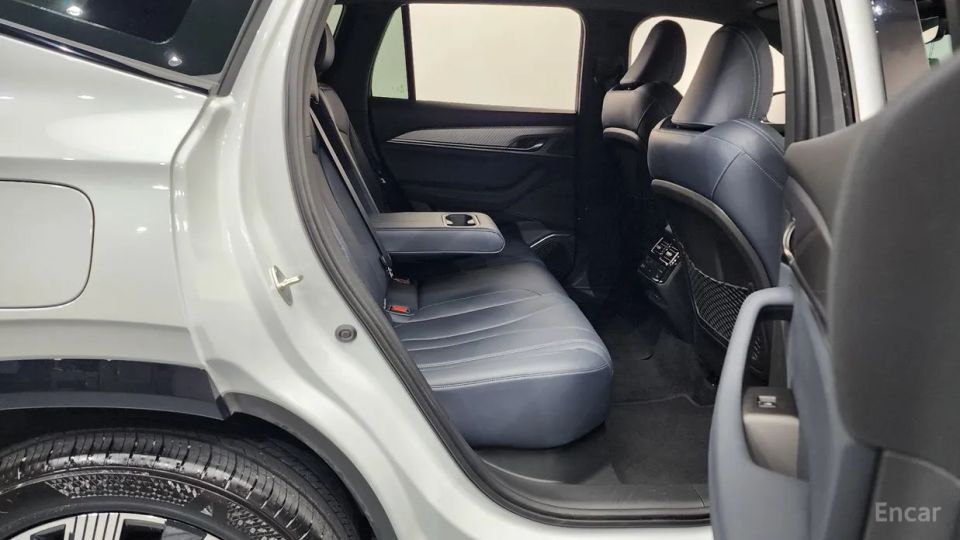 Renault-KoreaSamsung Grand Koleos
