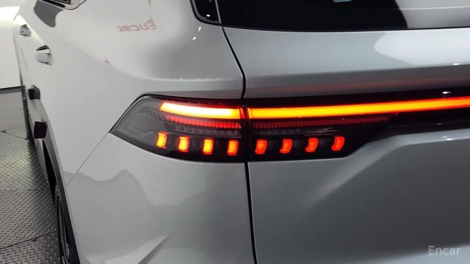 Renault-KoreaSamsung Grand Koleos
