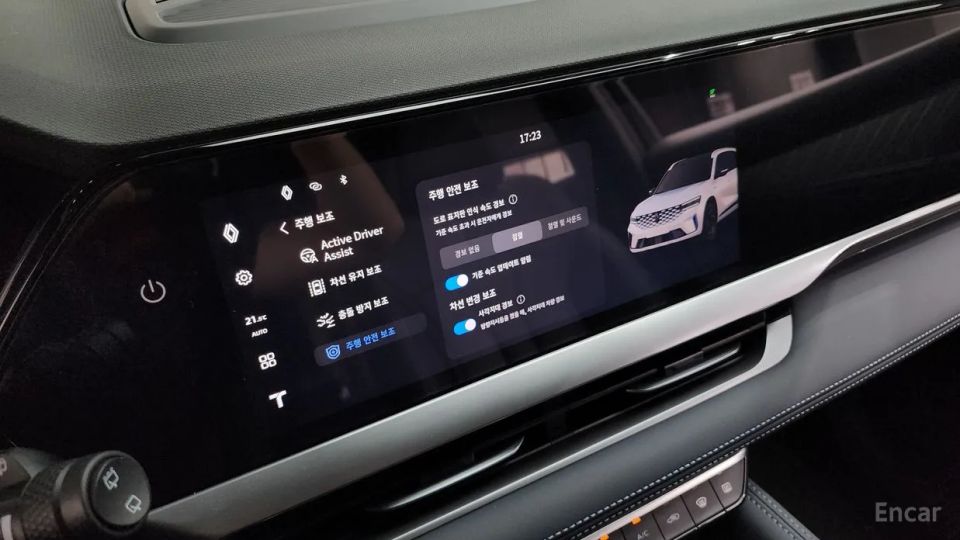 Renault-KoreaSamsung Grand Koleos