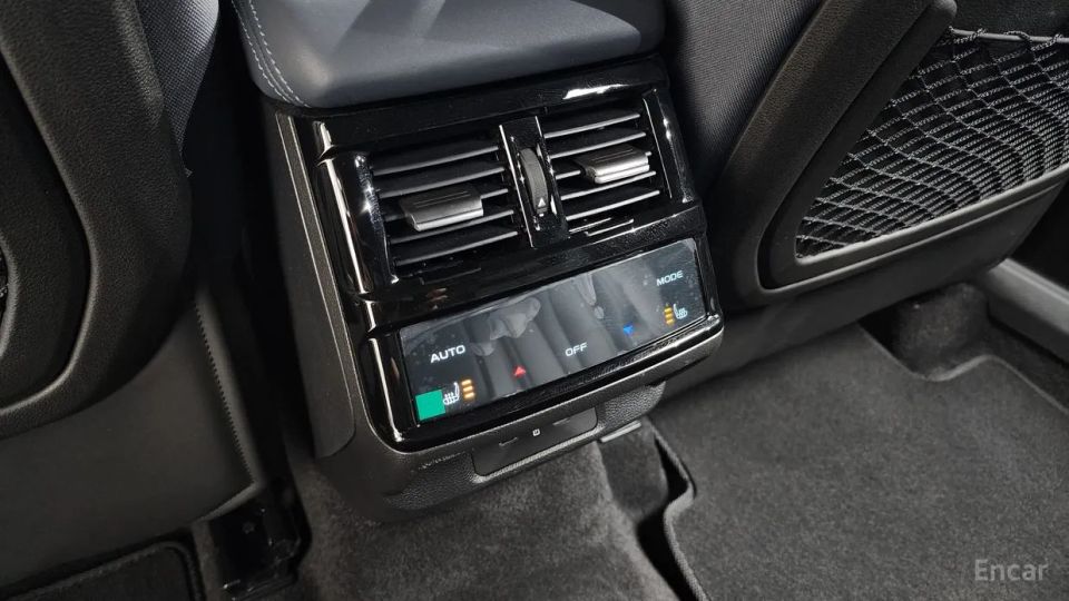 Renault-KoreaSamsung Grand Koleos