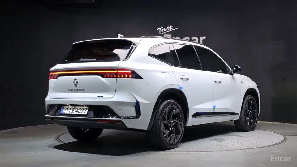 Renault-KoreaSamsung Grand Koleos
