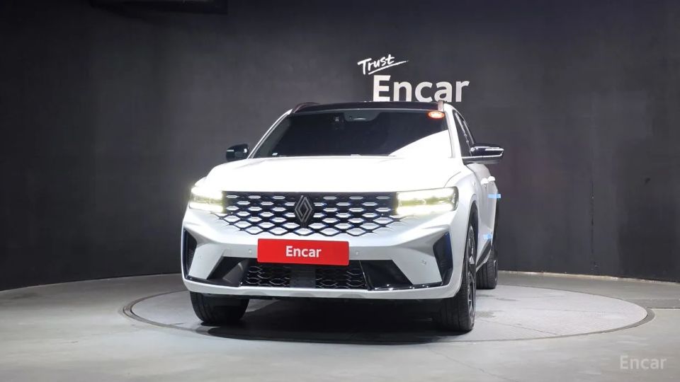 Renault-KoreaSamsung Grand Koleos