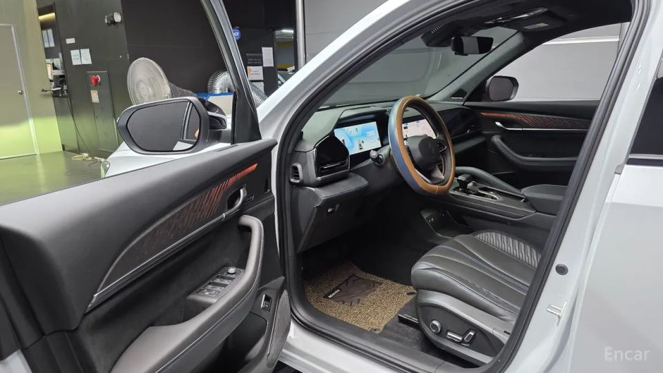 Renault-KoreaSamsung Grand Koleos