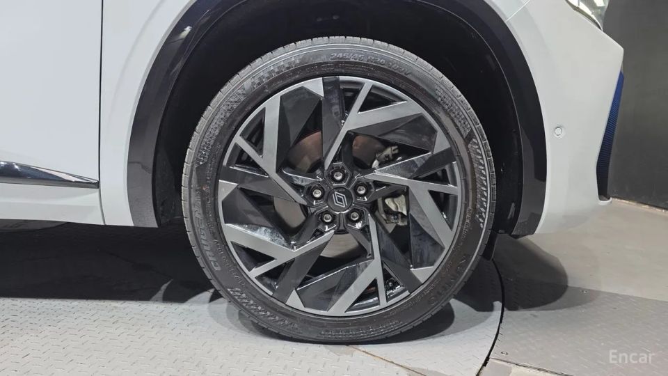 Renault-KoreaSamsung Grand Koleos