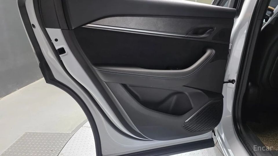 Renault-KoreaSamsung Grand Koleos