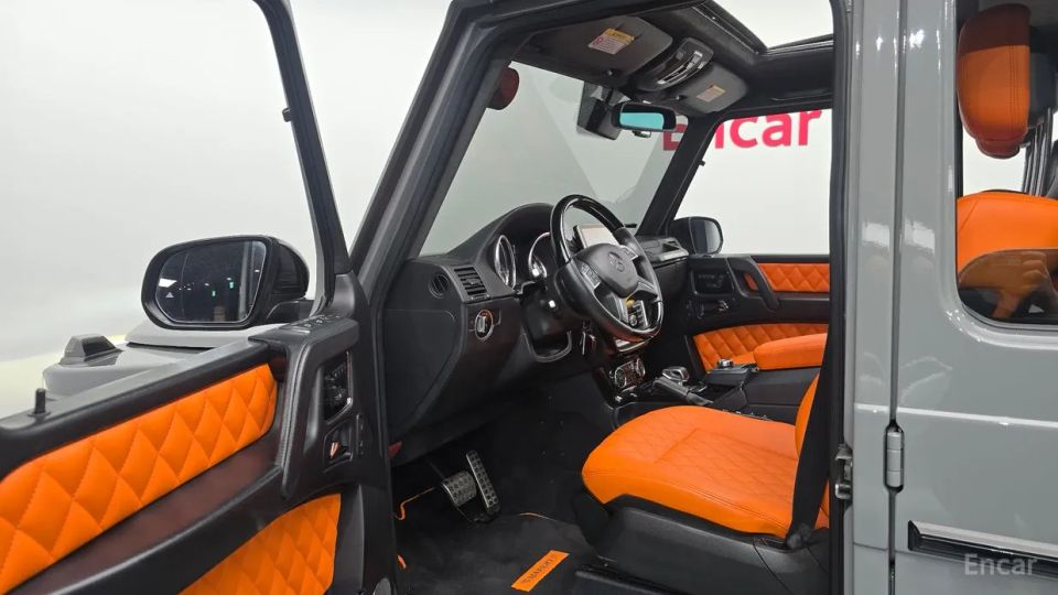 Mercedes-Benz G-Class