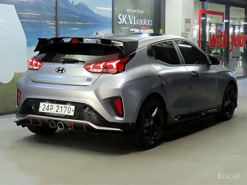 Hyundai Veloster