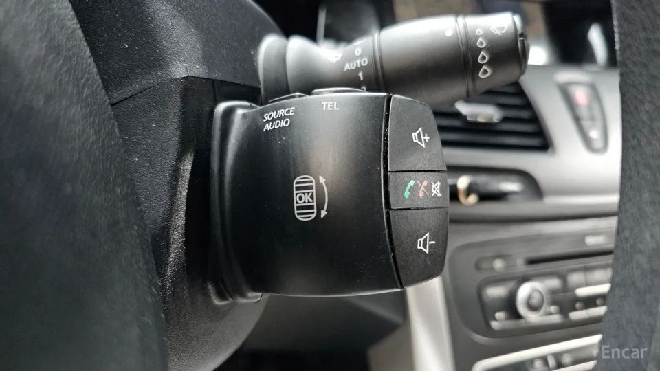 Renault-KoreaSamsung SM5