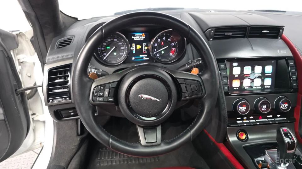 Jaguar F-TYPE