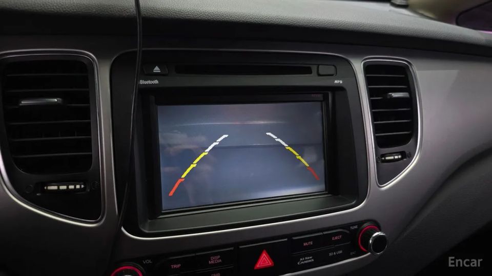 Kia Carens