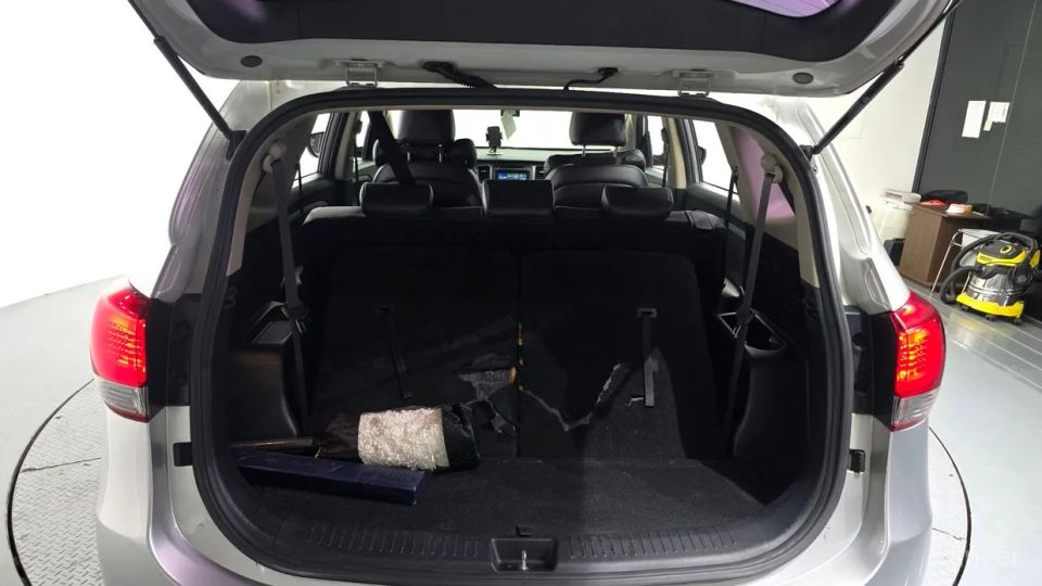 Kia Carens