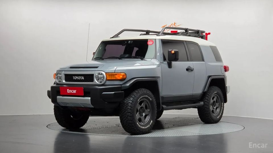 Toyota FJ Cruiser