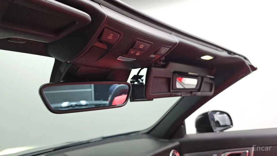 Mercedes-Benz SLC-Class