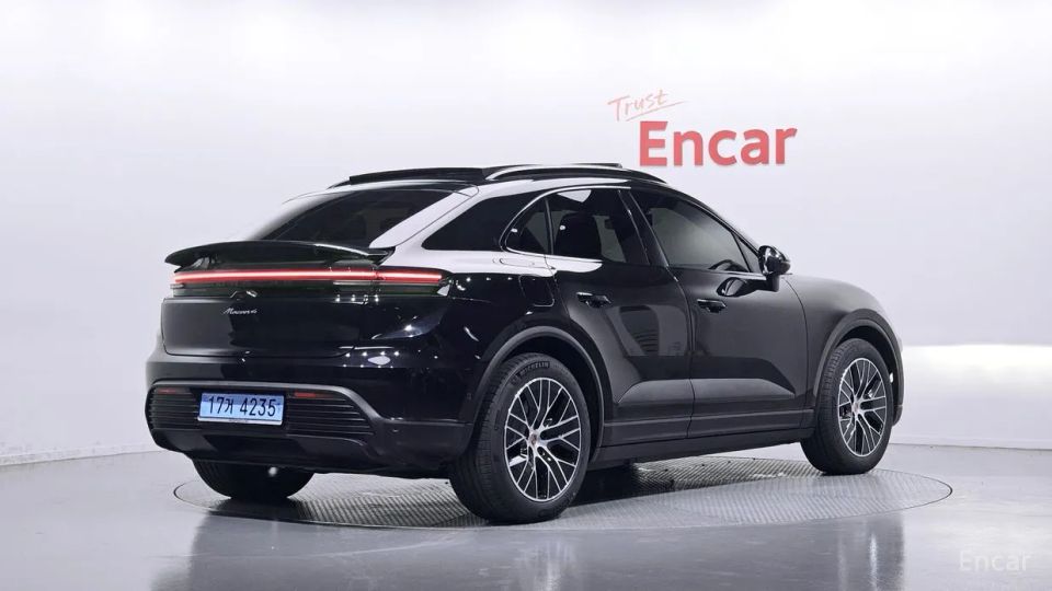Porsche Macan