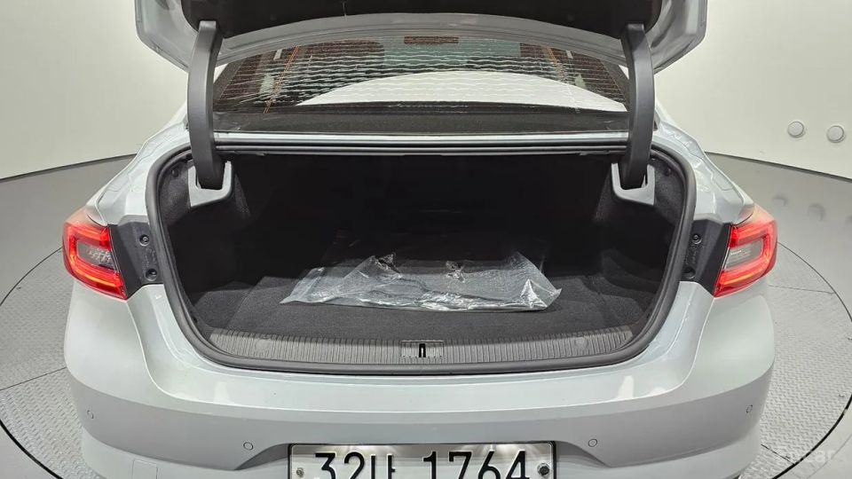Renault-KoreaSamsung SM6
