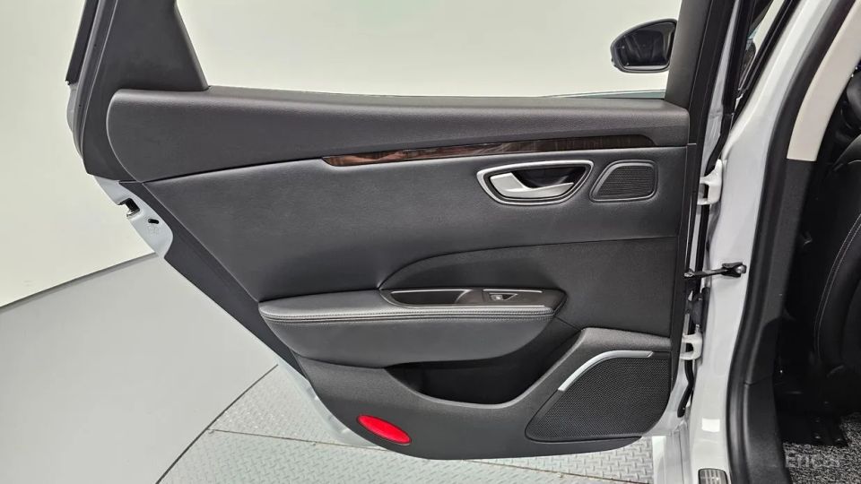 Renault-KoreaSamsung SM6